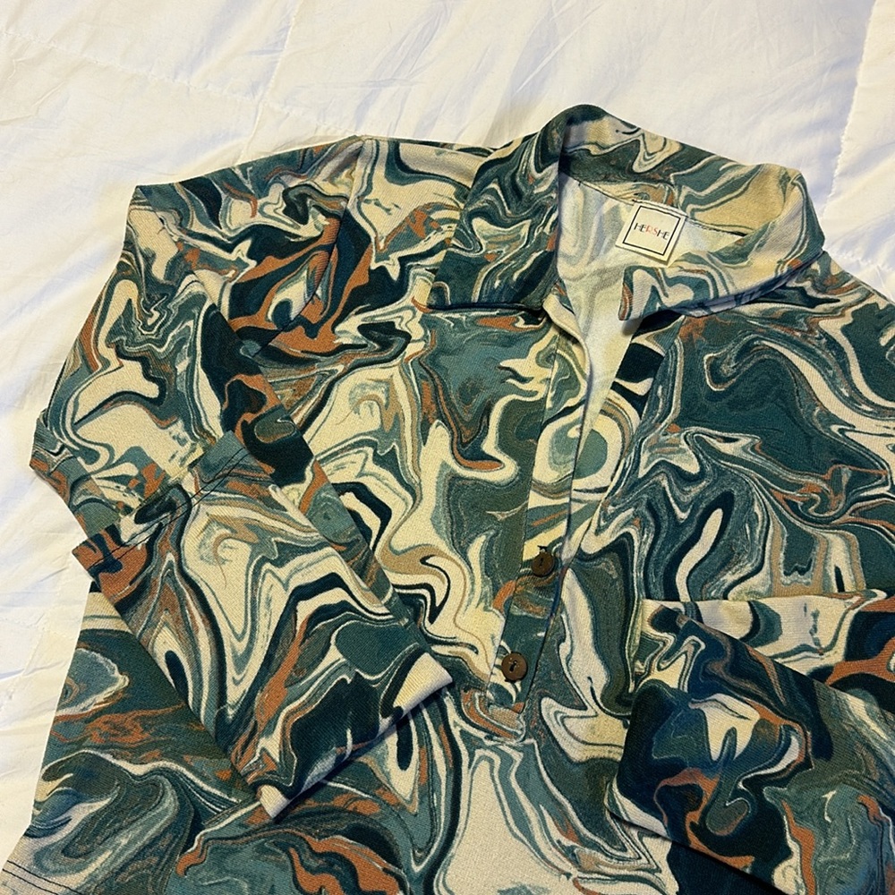 Tie-Dye Marbled Long-Sleeve Crop Top